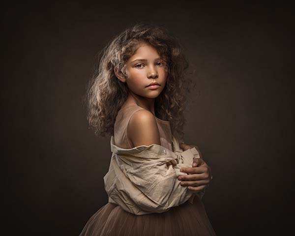 The Fine Art Golden Studio Collection - Image 3